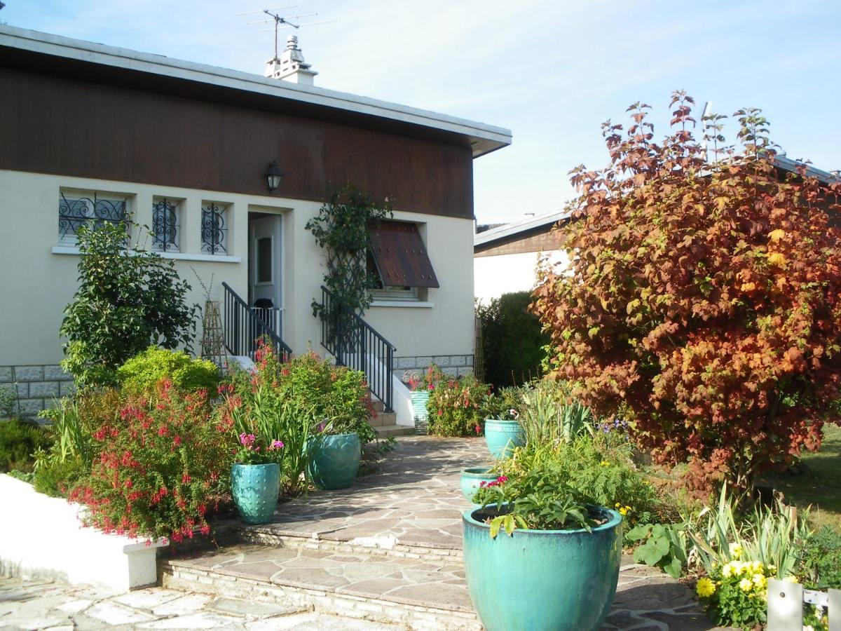 Chambre D'Hotes - Douce Nui-The Vernouillet  外观 照片