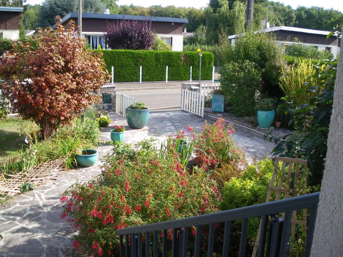 Chambre D'Hotes - Douce Nui-The Vernouillet  外观 照片