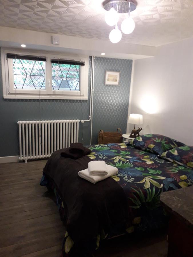 Chambre D'Hotes - Douce Nui-The Vernouillet  外观 照片
